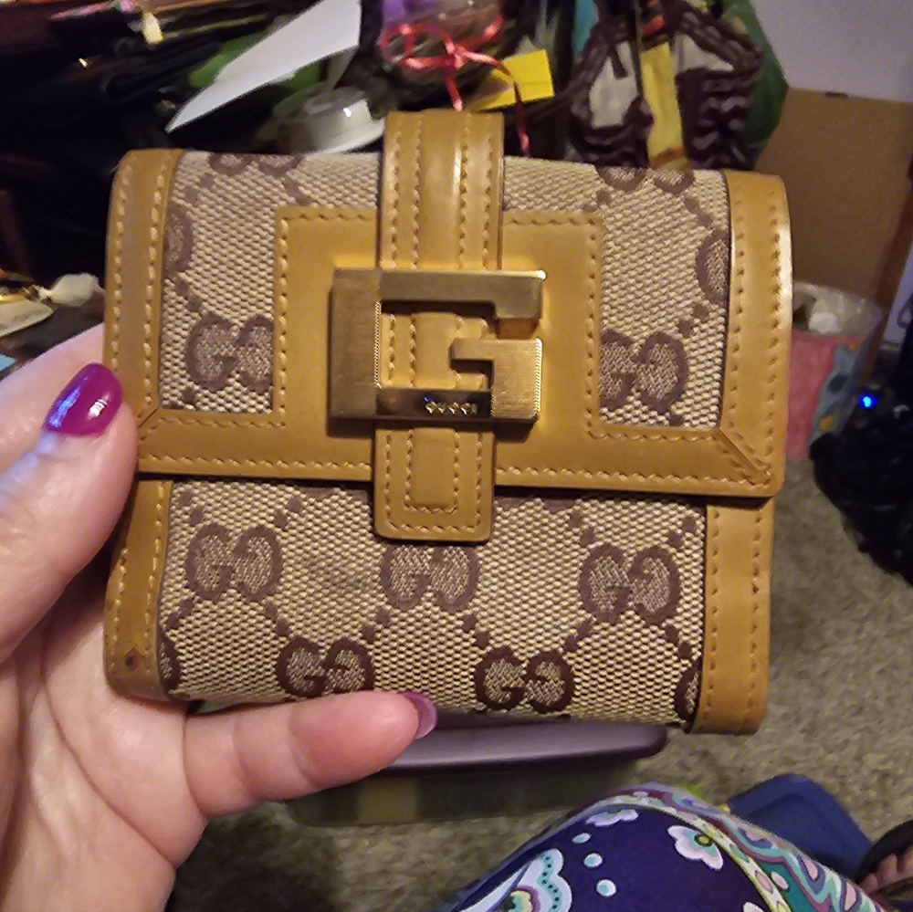 Gucci Beige Brown Monogram Wallet with Gold G Buckle